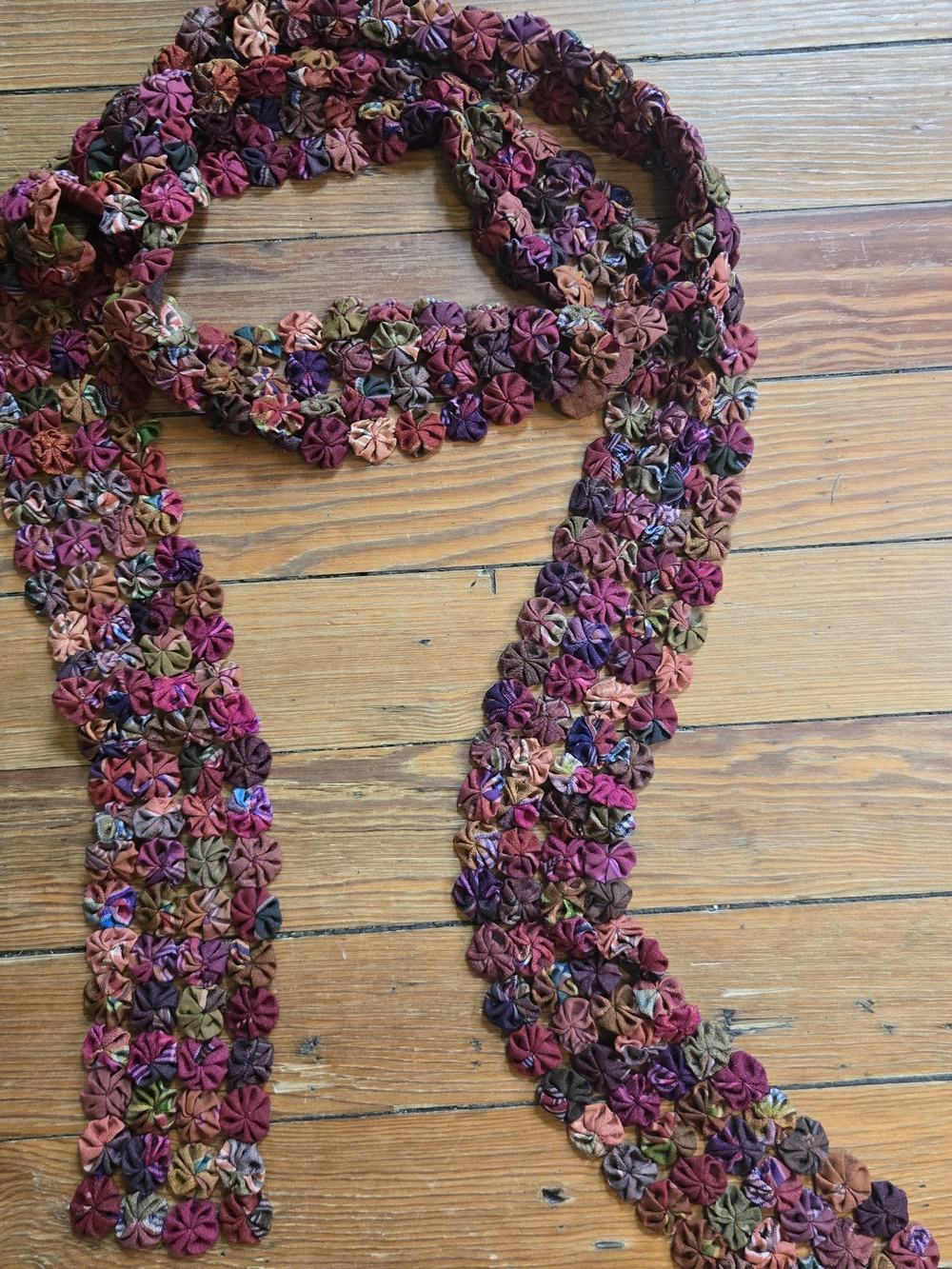 VTG handmade  yo-yo  puff‎ Skinny scarf Folk Art Hippie Retro Fall CottageCore